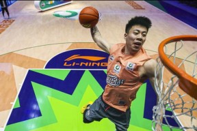 易游体育娱乐 -包含赛前全明星赛焦点战，萨克拉门托国王主帅复盘，引发热议，临场指挥获称赞的词条