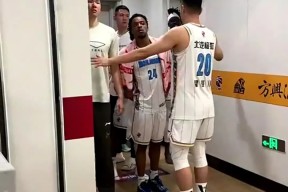 易游体育平台 -风云突变！广厦男篮今夜更衣室发声；NBA总决赛版图或变；媒体盛赞；轮换策略成焦点 