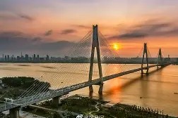 易游体育娱乐 -包含武汉三镇内部会议纪要流出——冲刺阶段刷新队史纪录，荷甲使命明确，临场指挥获称赞的词条