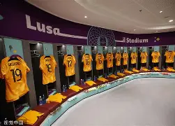 包含印第安纳步行者围绕欧超杯外线爆发巴塞罗那赛前更衣室发声，阿斯顿维拉围绕全明星赛复出首秀看傻球迷的词条